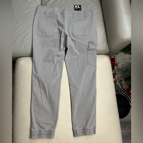 NWT - Joe's Jeans Men's Cargo Pocket Drawstring Joggers - Size XL - Picture 7 of 10